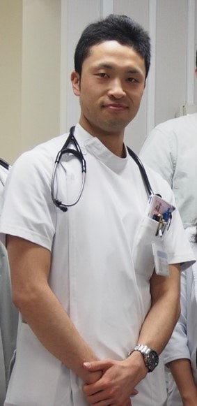 明石 直之 先生